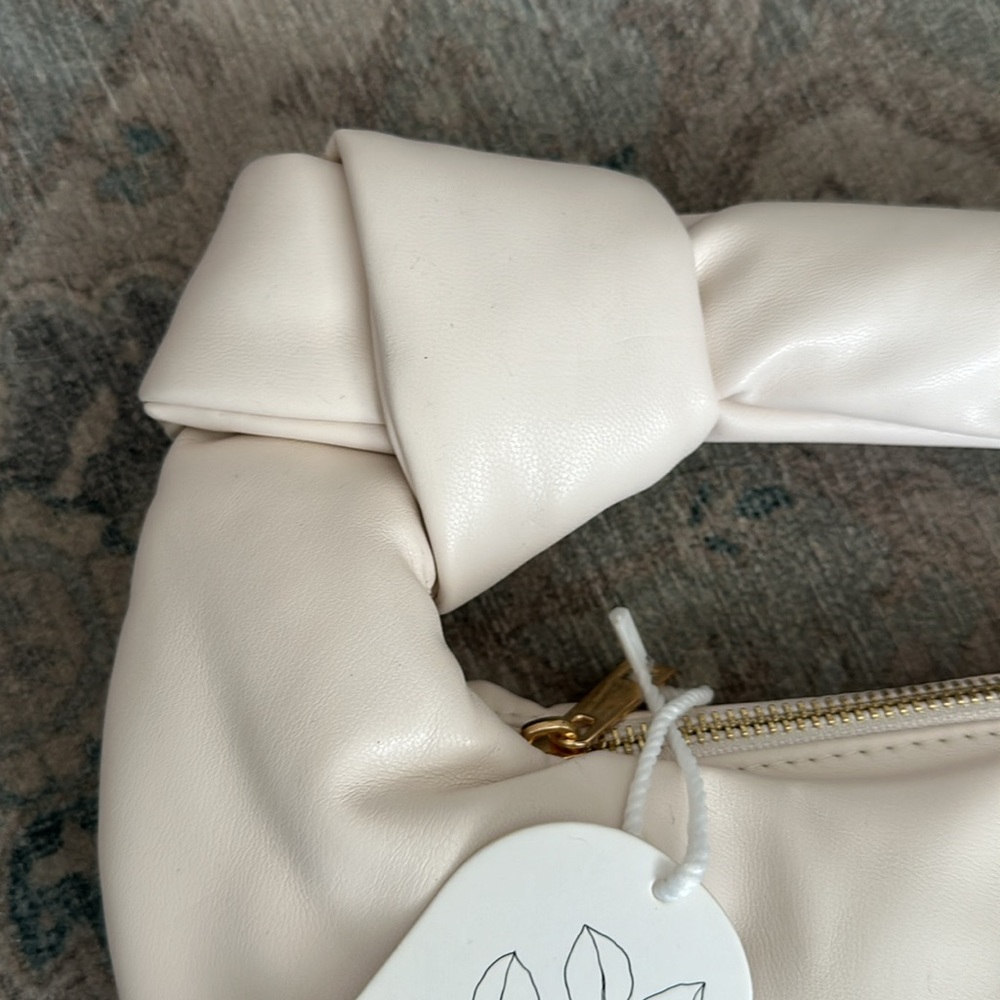 Melie Bianco clutch - Picture 6 of 6